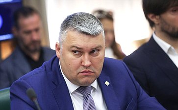 Круглый стол на тему «Пути решения ключевых стратегических задач по производству высоколокализованной конкурентоспособной продукции автомобильной отрасли»