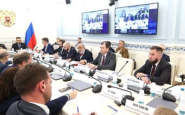 Круглый стол Комитета Совета Федерации по конституционному законодательству и государственному строительству «Адвокатура как платформа для профессионализации судебного представительства»