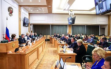 Расширенное заседание Комитета СФ по науке, образованию и культуре (в рамках Дней Волгоградской области в Совете Федерации)
