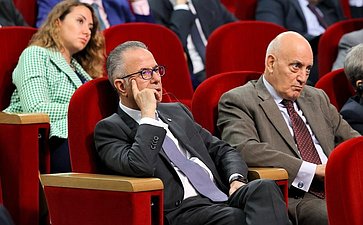 Андрей Климов принял участие во встрече-брифинге с руководителями аккредитованных в Москве дипломатических представительств стран Лиги арабских государств