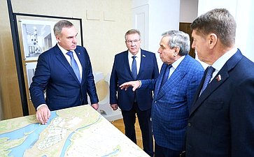 Выездное совещание Комитета СФ по федеративному устройству, региональной политике, местному самоуправлению и делам Севера по вопросам подготовки Дней Ханты-Мансийского автономного округа-Югры в Совете Федерации