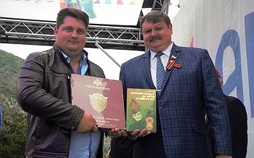 Сергей Колбин принял участие в открытии тематической смены «Школа будущих командиров» в «Артеке»