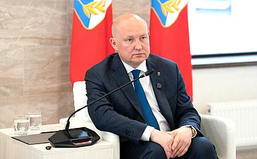 Михаил Развожаев