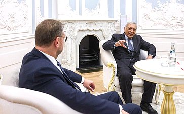Встреча заместителя Председателя Совета Федерации Константина Косачева с президентом Университета им. Джавахарлала Неру (Индия) профессором Канвалом Сибалом