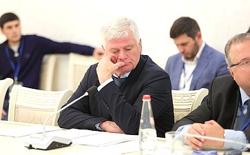Заседание Постоянной комиссии МПА СНГ по изучению опыта государственного строительства и местного самоуправления (автор: Пресс-служба Министерства экономики и территориального развития Республики Дагестан)