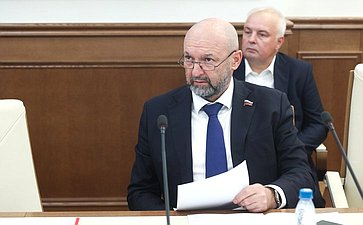 Сергей Аноприенко