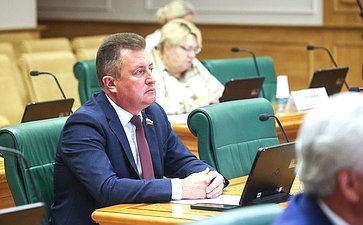 Евгений Богомазов