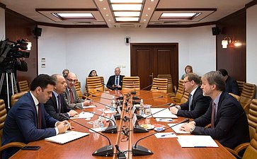 Встреча Константина Косачева с Чрезвычайным и Полномочным Послом Иорданского Хашимитского Королевства в РФ Амджад Оде Адайле