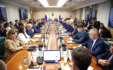 Расширенное заседание Комитета Совета Федерации по экономической политике на тему «Об улучшении транспортной доступности Чукотского автономного округа»