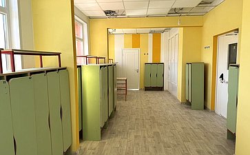 Елена Дягилева в рамках рабочей поездки посетила образовательные учреждения региона