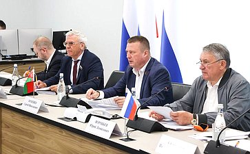Совместное заседание российского и белорусского организационных комитетов по подготовке и проведению ХII Форума регионов России и Беларуси