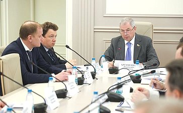 Совещание Комитета СФ по бюджету и финансовым рынкам «Трансформация трудовых отношений в условиях цифровизации: преодоление теневой занятости и восстановление социально-трудовых гарантий и фискальной устойчивости бюджетной системы РФ»
