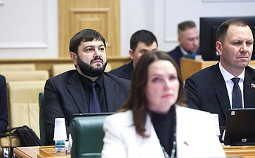 Расширенное заседание Комитета Совета Федерации по науке, образованию и культуре по вопросам обеспечения общеобразовательных организаций учебниками