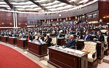 Наталья Кувшинова выступила на Международной парламентской конференции в Милли Меджлисе на тему «Конституция как основа независимости и суверенитета государств в современном мире»