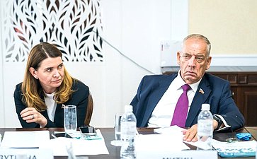 Выездное заседание Комиссии СФ по развитию креативных (творческих) индустрий и народных художественных промыслов в России