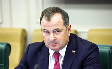 Юрий Федоров