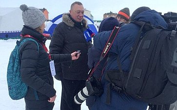 В. Тюльпанов дал старт кроссу снегоходов на Кубок Чилингарова
