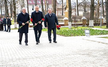 Анатолий Артамонов совершил рабочую поездку в Хвастовичский район Калужской области
