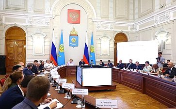 В Астрахани состоялось выездное заседание Комитета Совета Федерации по науке, образованию и культуре