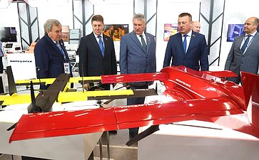 Посещение выставки достижений народного хозяйства регионов России и Беларуси