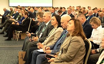 Татьяна Гигель приняла участие в 24-м Петербургском международном лесопромышленном форуме