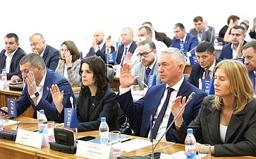 Сергей Горняков принял участие в первом организационном заседании Волгоградской городской Думы VII созыва