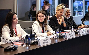 XXVIII Петербургский международный экономический форум (ПМЭФ’25). Сессия Евразийского женского форума «Международная кооперация женщин в интересах развития экономик»