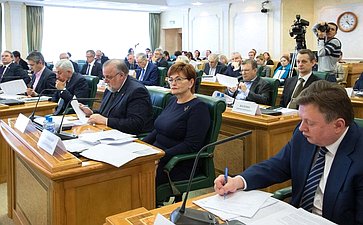 Парламентские слушания на тему «О проекте федерального закона «О научной, научно-технической и инновационной деятельности в Российской Федерации»