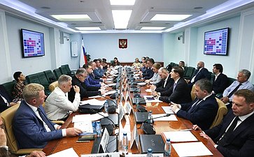 Круглый стол на тему «Инструменты развития производства малотоннажной химии в условиях санкционного давления»