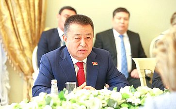 Председатель Жогорку Кенеша (парламента) Кыргызской Республики Чыныбай Турсунбеков
