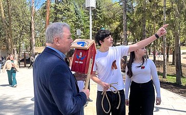 Анатолий Артамонов проверил ход строительства социальных объектов в Кисловодске