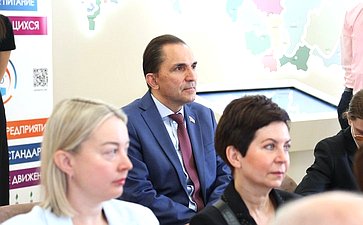 Андрей Хапочкин