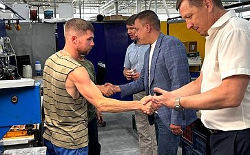 Айрат Гибатдинов посетил Портовую особую экономическую зону «Ульяновск» (ПОЭЗ) с рабочим визитом