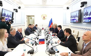 Председатель Комитета СФ по науке, образованию и культуре Лилия Гумерова приняла участие в открытом диалоге «Психологи — Победе!»