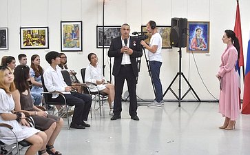 Дмитрий Перминов принял участие в традиционной встрече защитников Отечества с детьми и подростками в парке «Россия — моя история»