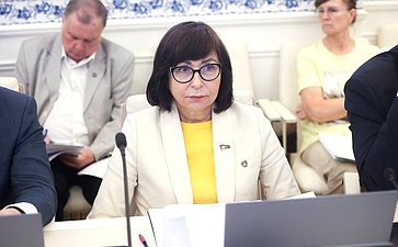 Наталья Котова