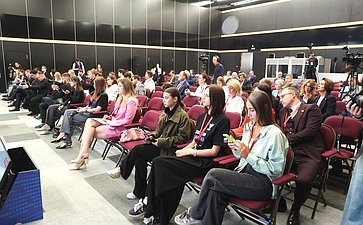 XXVIII Петербургский международный экономический форум (ПМЭФ’25). «Программа долгосрочных сбережений – драйвер развития российской экономики и улучшения благосостояния граждан»