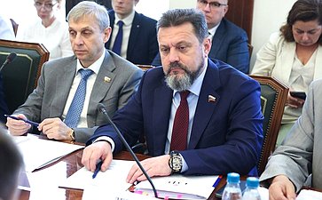 Андрей Деркач
