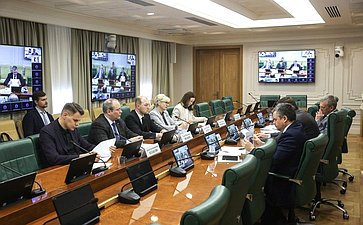 Круглый стол Комитета Совета Федерации по экономической политике на тему «О мерах государственной поддержки создания и модернизации высокопроизводительных рабочих мест»