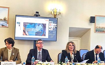 Участие сенаторов РФ в заседании Постоянной комиссии МПА СНГ по социальной политике и правам человека рабочей группы МПА СНГ по разработке модального закона «О платформенной занятости»