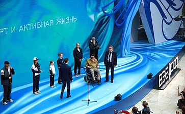 XXVIII Петербургский международный экономический форум (ПМЭФ’25). Показ международного конкурса адаптивной моды «На крыльях»