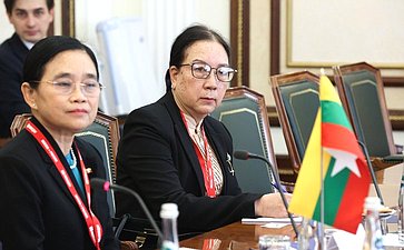 Галина Карелова обсудила с супругой Премьер-министра Республики Союз Мьянма Чжу Чжу Хла возможности сотрудничества в развитии женской повестки двух стран