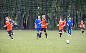Товарищеский матч команды Совета Федерации с юношеской командой красноярского футбольного клуба «Тотем»
