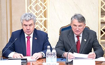 Виктор Бондарев и Юрий Воробьев