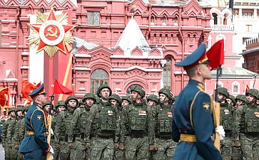 Председатель Совета Федерации Валентина Матвиенко присутствовала на военном параде в ознаменование 80-й годовщины Великой Победы