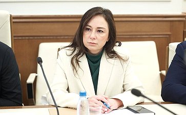 Заседание рабочей группы по рассмотрению проекта ФЗ № 872405–8 «О внесении изменений в статью 10 ФЗ «Об основах государственного регулирования торговой деятельности в Российской Федерации»
