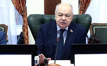 Ильяс Умаханов