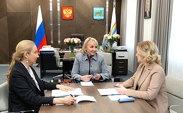 Рабочий визит заместителя Председателя Совета Федерации Инны Святенко в Еврейскую автономную область