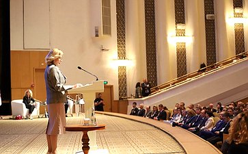 Заместитель Председателя СФ Инна Святенко приняла участие в расширенном заседании Министерства здравоохранения Российской Федерации