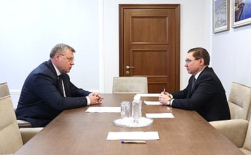 Встреча первого заместителя Председателя Совета Федерации Владимира Якушева с губернатором Астраханской области Игорем Бабушкиным